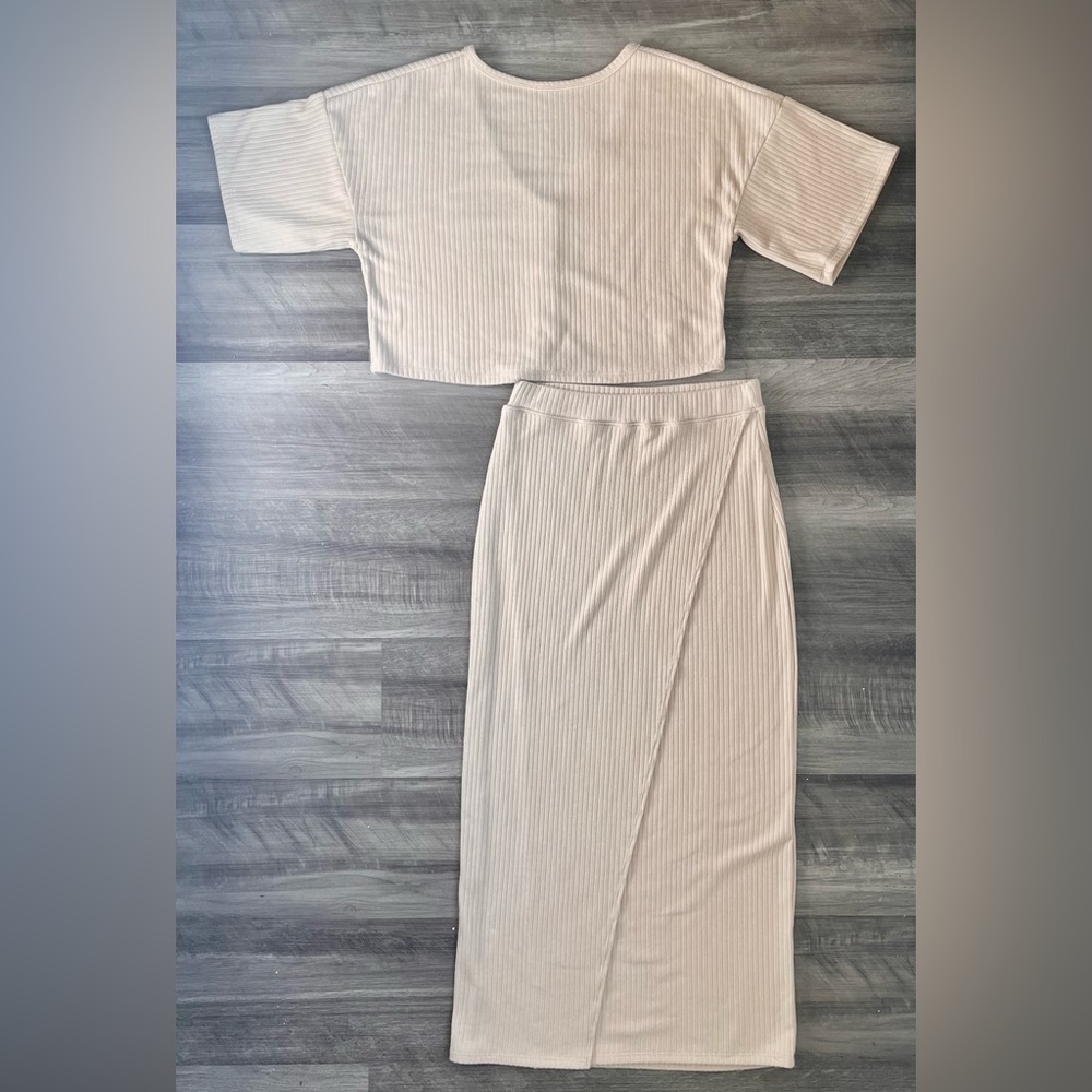 Saturday Sunday Two-Piece Skirt Set